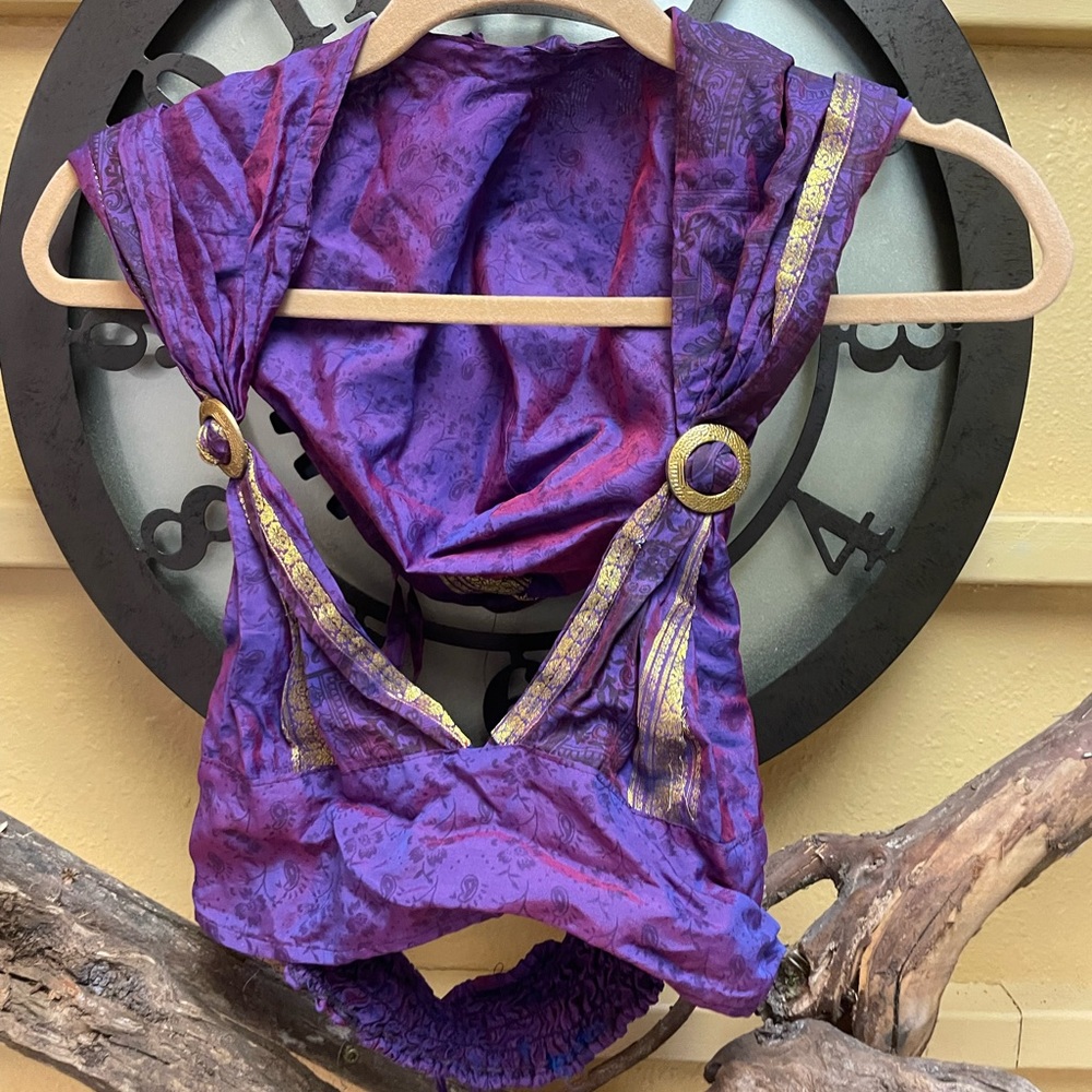 Noralina freedom top
